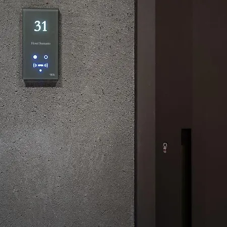 Hotel Scenario 4*