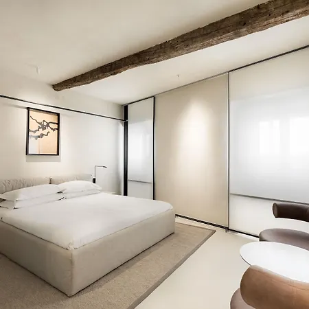 Scenario Hotel